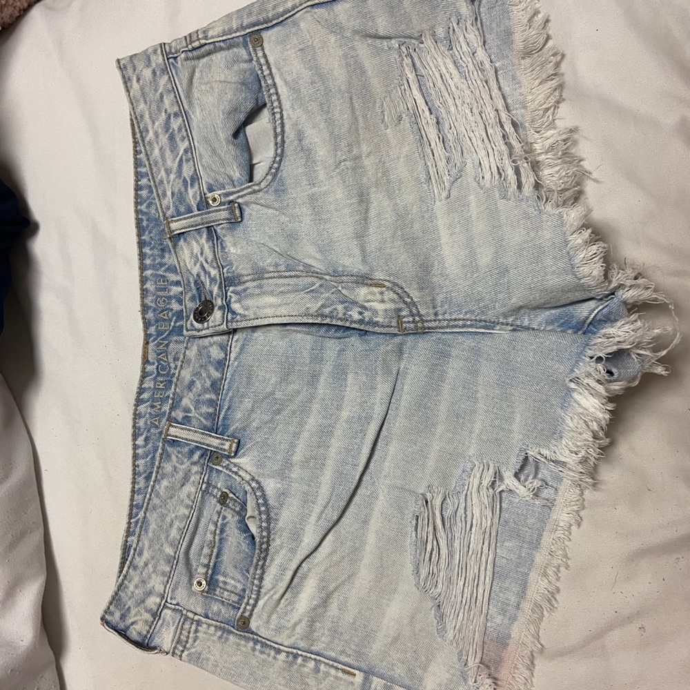 light wash jean shorts